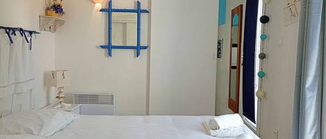 2 chambres, accès au Wi-Fi (inclus)