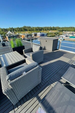 Terrace/patio - Hausboot Vroni am Bärwaldersee by Interhome (Weißwasser)
