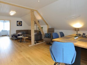 Interior - Tolles Appartement in Mastershausen mit Terrasse, Grill und Garten by Interhome (Mastershausen)