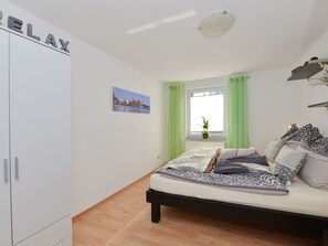 Internet - Moderne Wohnungen in historischem Ambiente unweit zur Altstadt und zum Hafen by Interhome (Stralsund)