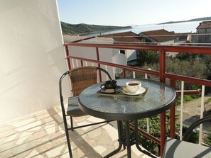 Outdoor dining - Lucija für 2 Personen by Interhome (Primošten)