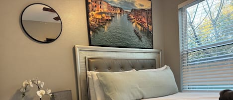 Fer et planche à repasser, Wi-Fi, draps fournis