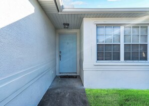 Exterior detail - 5 Mi to Beach, Game Room with Karaoke, Grill (Vero Beach)
