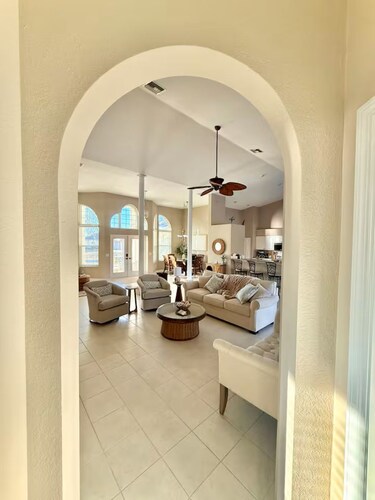 The Palm Haven Heated salt pool, Canal View & Dock