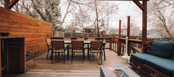 CO. Huge 8 bedroom 8 bathroom Sleeps 30+