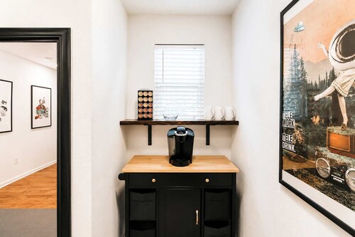 2 Homes, 8BR | Sleeps 30 | Game Room & Fire Pit