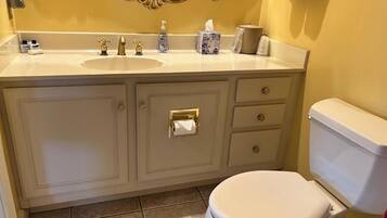 Pyyhkeet, vessapaperi