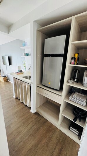 Interior - Modern Studio Waikiki Beach (Honolulu)