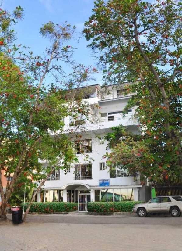 Exterior - hotel costa linda (Boca Chica)