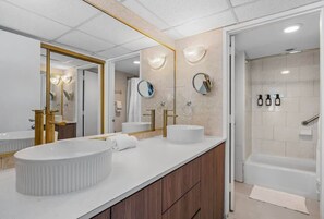 Een douche, een haardroger