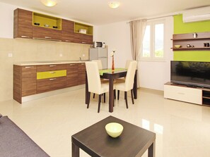 Dining - Apartment Flora - 2 by Interhome (Krk/Baška)