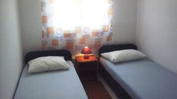 2 bedrooms, Internet