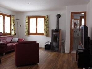 TV, fireplace, DVD player - Waldluft, Natur pur by Interhome (Mörel-Breiten)