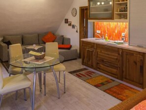 Interior - Wohnung in Niedergurig mit Grill, Sauna und Gart by Interhome (Bautzen)