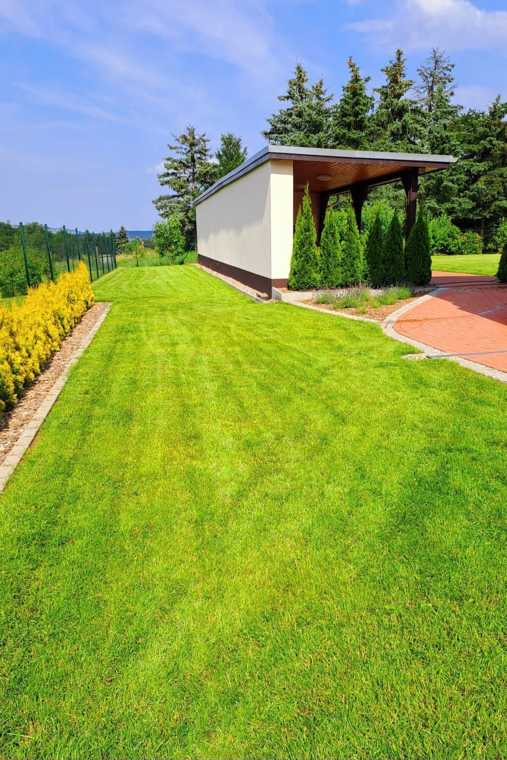 المنطقة المحيطة بالمنشأة