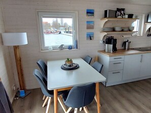 Dining - Hausboot Tosca by Interhome (Stralsund)
