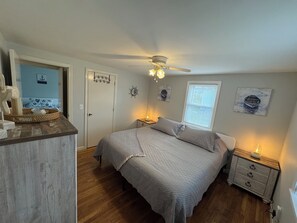 4 Schlafzimmer, Schreibtisch, Bügeleisen/Bügelbrett, kostenloses WLAN