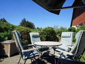 Outdoor dining - Dikstig - D8R - in Kampen auf Sylt by Interhome (Kampen)