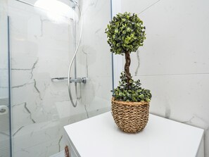 Towels - "Sakarun" mit Blick auf das Wasser by Interhome (Dugi Otok/Veli Rat)