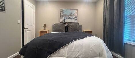 2 bedrooms, iron/ironing board, WiFi, bed sheets