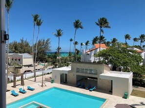 Pool - Bávaro Apt 3 bedrooms with view and private access to Los Corales beach. (Punta Cana)