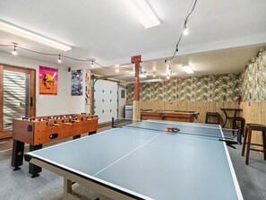 Games room - NEW Great Raven: #1 Family Reunion House in Breckenridge (Breckenridge)