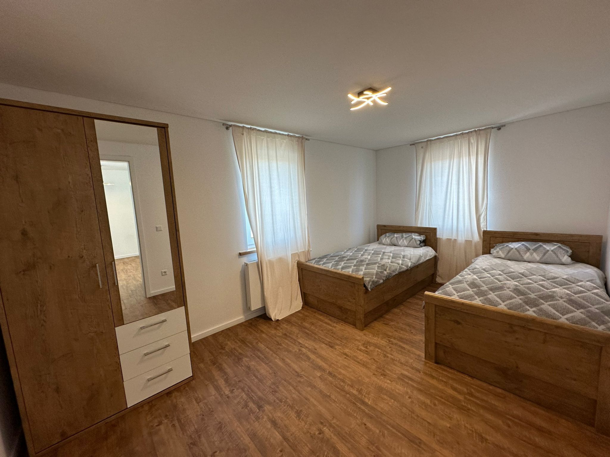 2 Schlafzimmer, Internetzugang