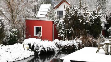 Enceinte de lâhĂ©bergement