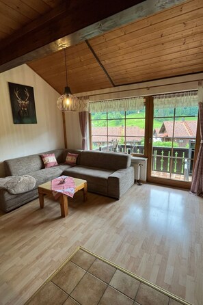 Living area - Sonnenhang by Interhome (Missen-Wilhams)