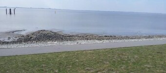 Haus am Wasser in Emden by Interhome