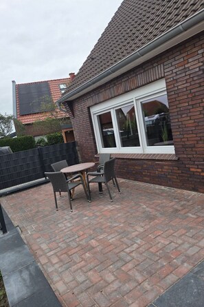 Outdoor dining - Sonnenschein OG by Interhome (Nessmersiel)