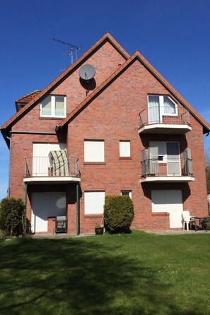 Exterior - Wohnung mit eigener Terrasse und Panoramablick by Interhome (Nessmersiel)