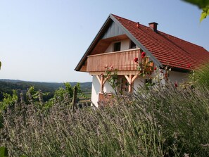 Exterior - Rebenchalet by Interhome (Sankt Anna am Aigen)