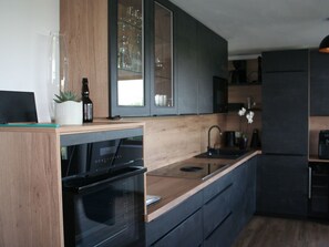 Fridge, microwave, oven, dishwasher - Rebenchalet by Interhome (Sankt Anna am Aigen)