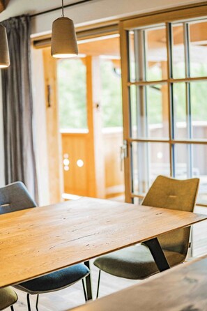 Dining - Dachstein West 4 by Interhome (Rußbach am Pass Gschütt)