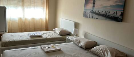 Iron/ironing board, Internet