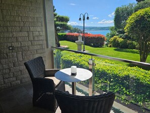 Outdoor dining - Appartement Silvia mit Terrasse und Meerblick by Interhome (Portorož)