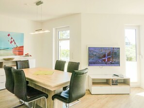 Dining - Vacation home  by Interhome (Bansin)