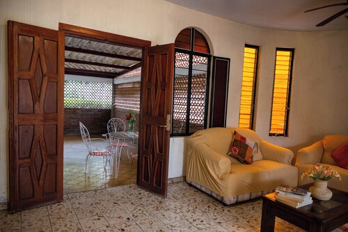 Room Camino Real, with private parking, ideal for couples.