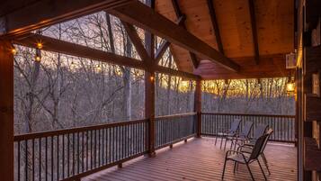 Apartment | 4 bilik tidur