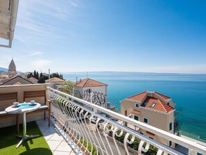 Outdoor dining - Mer Vue - Haus am Meer by Interhome (Split/Stobreč)