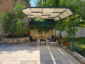 Terrace/patio - Typisch istrisches Steinhaus Brnistra in Rakalj by Interhome (Pula/Krnica)