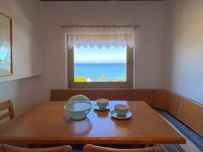 Dining - für 6 Personen ca. 70 m² in Dajla, Istrien (Umag und Umgebung) by Interhome (Buzinija)