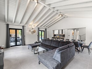 Interior - Villa Viktor by Interhome (Bokordici)