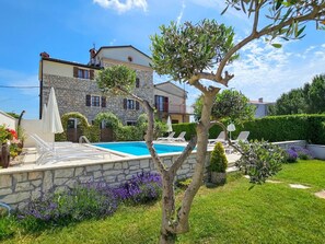 Pool - für 2 Personen ca. 30 m² in Novigrad, Adriaküste Kroatien (Westküste von I by Interhome (Novigrad (Istra))