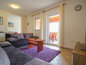 Living area - mit Terrasse für 4 Personen by Interhome (Novigrad (Istra))
