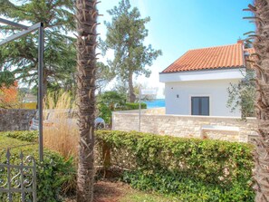 Property grounds - Wohnung 20m vom Strand entfernt by Interhome (Buzinija)