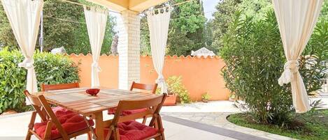 Restauration en plein air