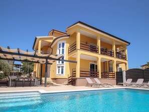 Pool - Villa "Chiara" mit privatem Pool by Interhome (Buzinija)