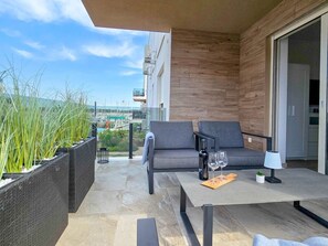 Terrace/patio - Green Oasis mit Schwimmbad by Interhome (Buzinija)